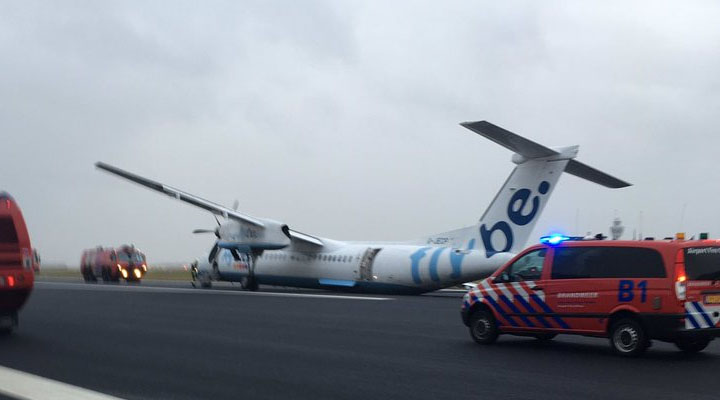 Flybe Uçağının İniş Takımı Çöktü