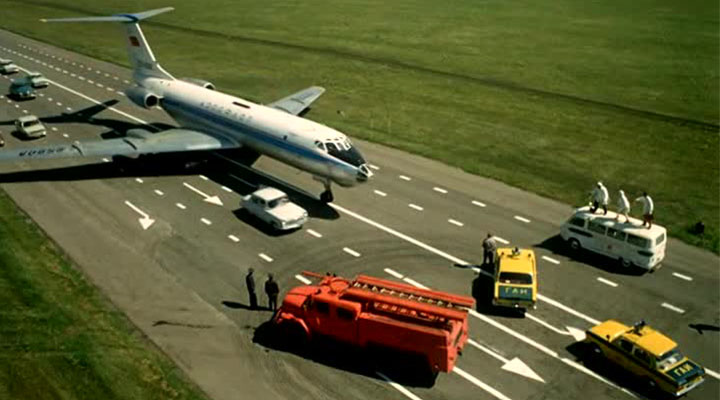 Karşı Şeritte Bir Tu-134!