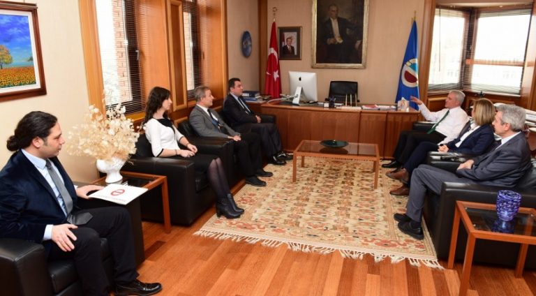THY Uçuş Eğitim Merkezi Yönetimi’nden Rektör Gündoğan’a Ziyaret