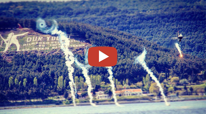 SOLOTÜRK’ten Çanakkale’de 23 Nisan Gösterisi