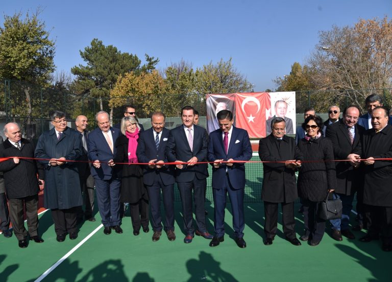 Esenboğa Havalimanı’nda Çalışanlar için Spor Tesisi Açıldı