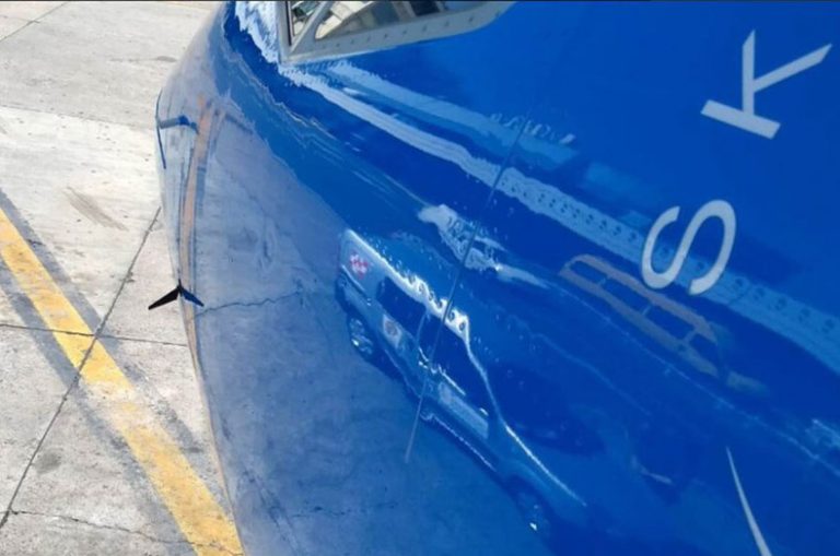 Yolcu Uçağını Drone Çarptı