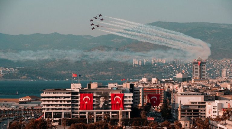 En iyi Türk Yıldızları fotoğrafları belli oldu