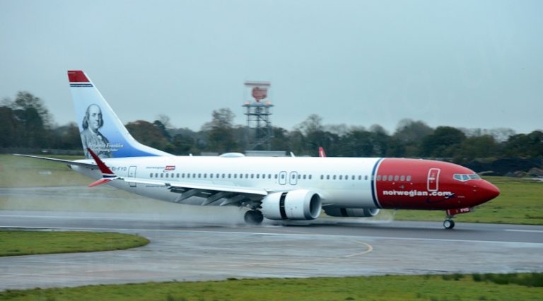 Norwegian pilotları kulenin uyarısına rağmen aynı piste inmiş!