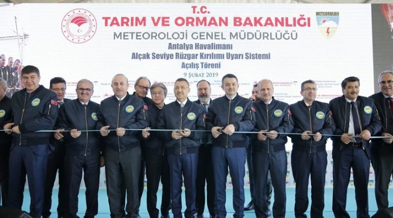 ‘Alçak Seviye Rüzgar Kırılımı Uyarı Sistemi’ Antalya Havalimanı’nda devreye girdi