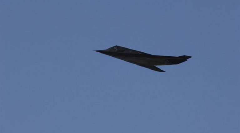 Şok İddia! ABD 10 yıl önce emekli ettiği F-117’leri Suriye’de kullandı
