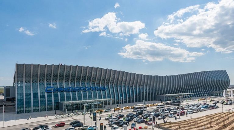 Kırım’a uçan şirketler için kara liste yayınlandı