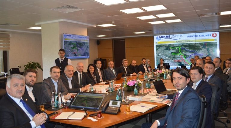 Büyük göç öncesi son toplantılar yapılıyor