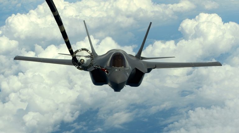 F-35 savaş uçakları daha az hava gösterisine katılacak