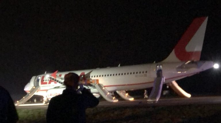 Laudamotion kalkışı iptal etti 8 yolcu yaralandı
