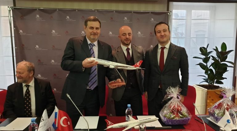 Türk Hava Yolları Antalya – St. Petersburg arasında günlük tarifeli seferleri başlatıyor