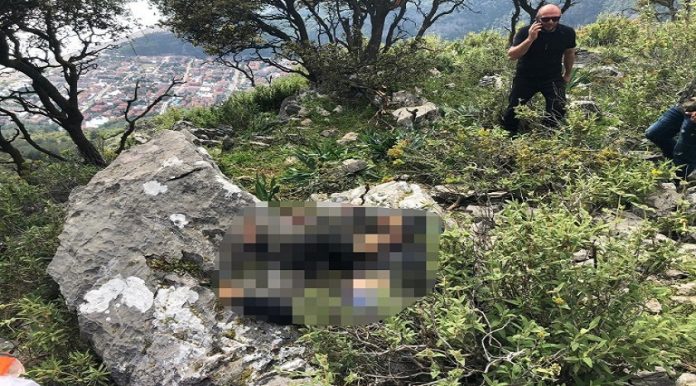 KAYALIKLARA DÜŞEN PARAŞÜT PİLOTU VE YABANCI YOLCU ÖLDÜ JANDARMA ÖLENLERİN YERİNİ DRONE İLE TESPİT ETTİ