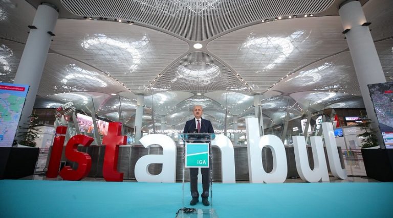 Bakan Turhan’dan İstanbul Havalimanı açıklaması