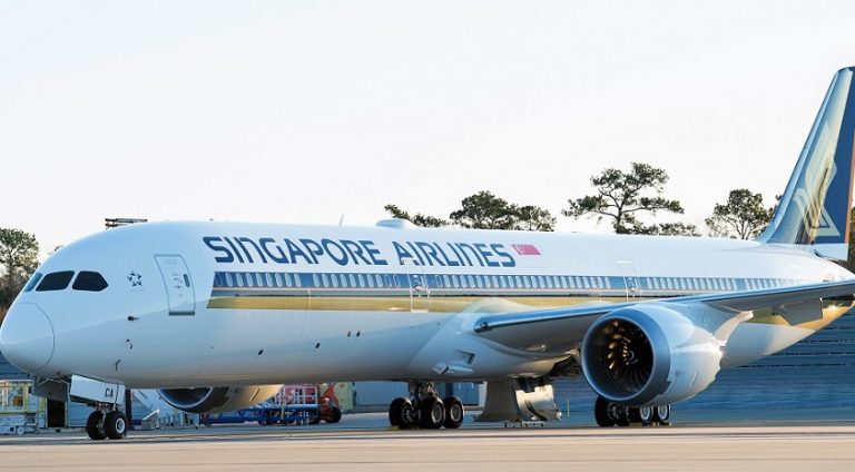 Singapur Hava Yolları iki Boeing 787-10’i yere indirdi
