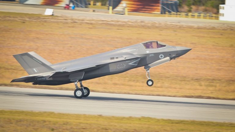 İngiltere F-35B’leri ilk kez Kıbrıs’a gönderiyor