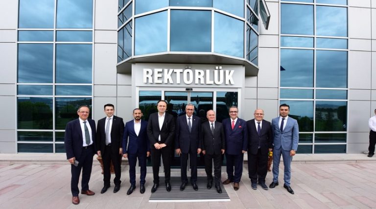 DHMİ Genel Müdür Vekili Ateş, THK Üniversitesi’ni Ziyaret Etti