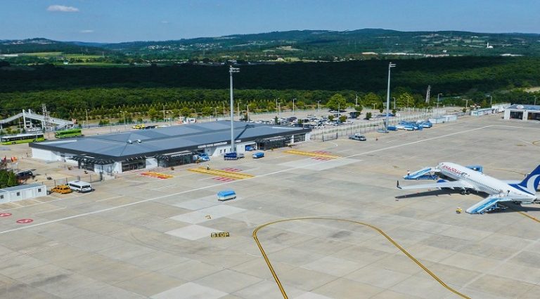 Cengiz Topel Havalimanı’ndan uçuşlar devam ediyor