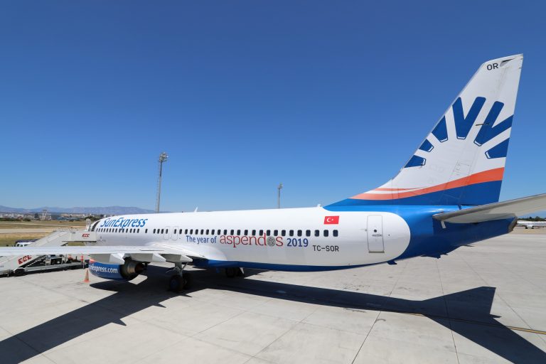SunExpress deprem bölgesinden 15 binden fazla kişiyi tahliye etti