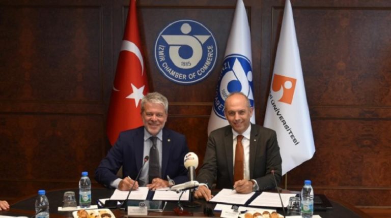 SunExpress’in İzmir’den direkt uçuşlarına İZTO destek verecek