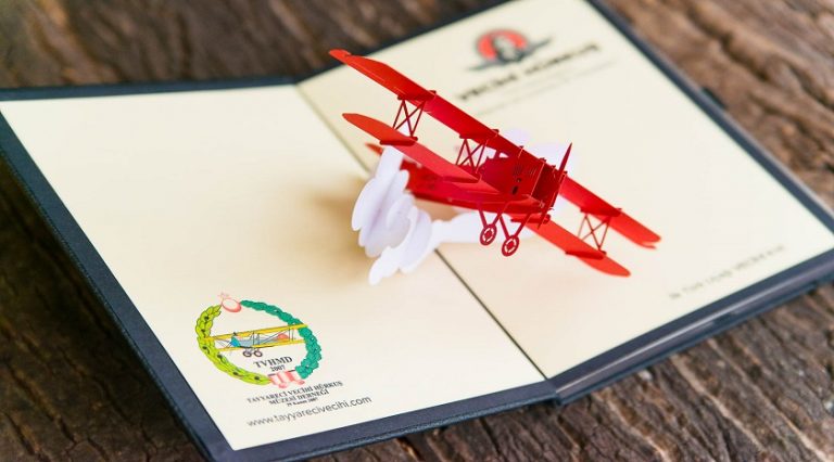 Tayyareci Vecihi Hürkuş Müzesi Derneği “İlk Türk Uçağı VECİHİ K-VI Defteri“ni üretti