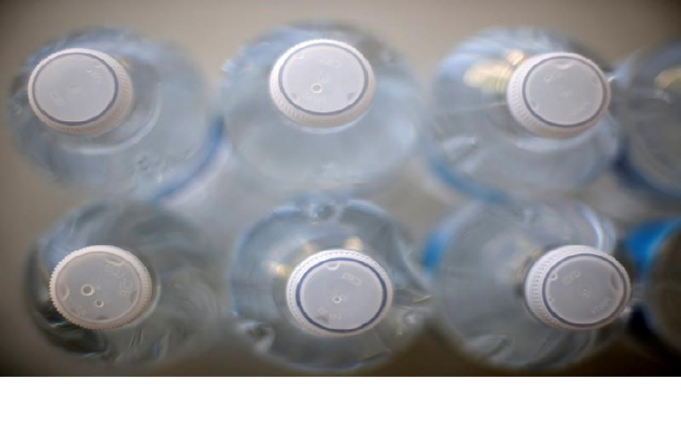 San Francisco Havalimanı plastik su şişe kullanımını yasakladı