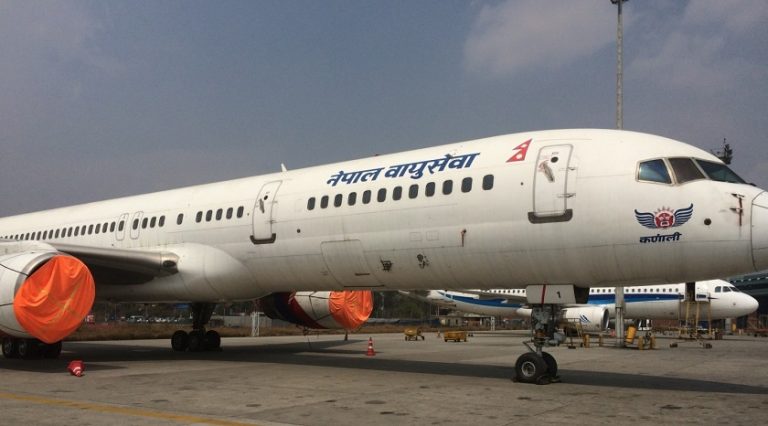 Nepal Hava Yolları’nın Boeing 757’sine alıcı çıkmadı