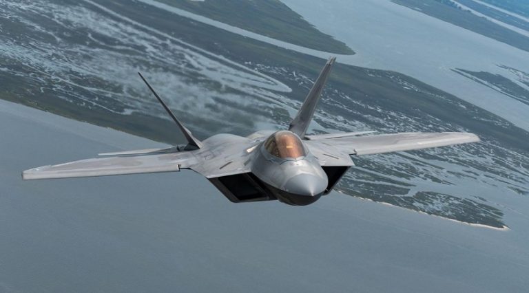 ABD Ortadoğu’ya ek olarak F-22 ile Patriot ve THAAD bataryaları gönderebilir