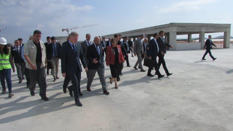 Hüseyin Keskin Gaziantep Havalimanı inşaatında incelemelerde bulundu
