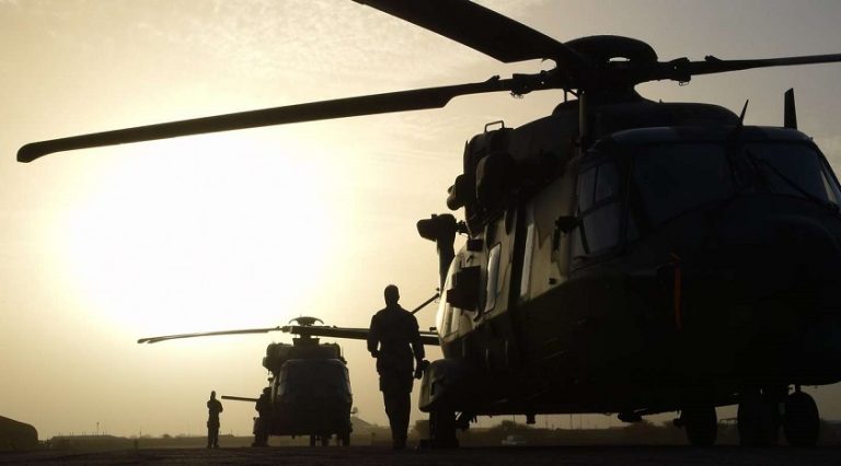 Mali’de iki Fransız helikopteri çarpıştı,13 asker hayatını kaybetti