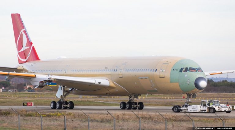 Türk Hava Yolları’na ait ilk A350 üretim hattından çıktı