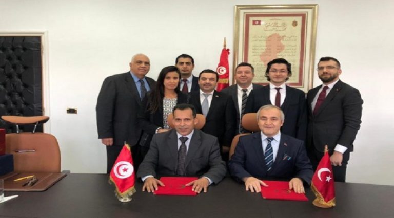 Türkiye ile Tunus arasındaki hava köprüsü daha da güçlendi