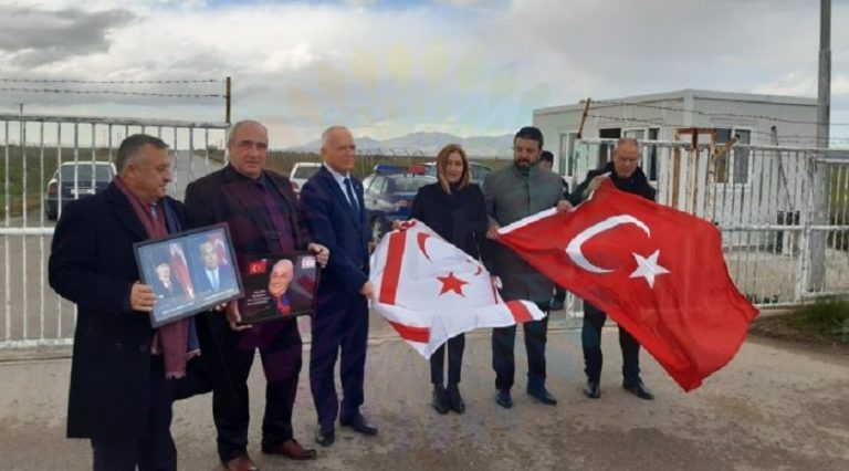 KKTC milletvekilleri Geçitkale Havaalanı’nı ziyaret etti