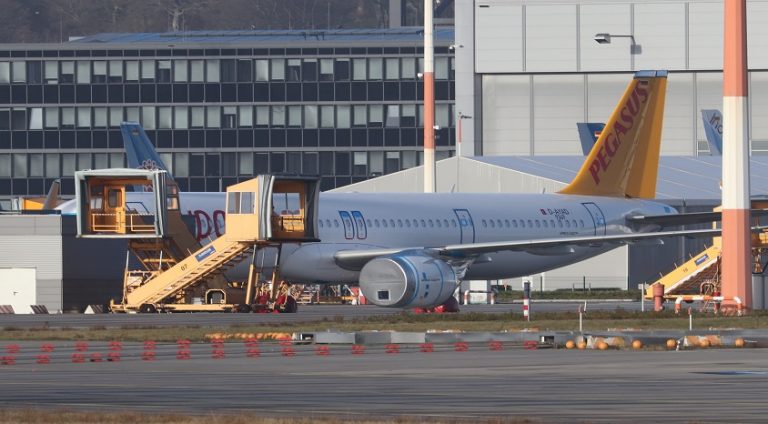 THY ve Pegasus’un Airbus’dan sipariş ettiği uçaklar görüntülendi