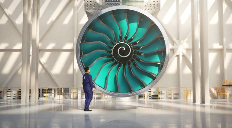 ROLLS-ROYCE Dünyanın en büyük Fan Kanatlarının üretimine başladı