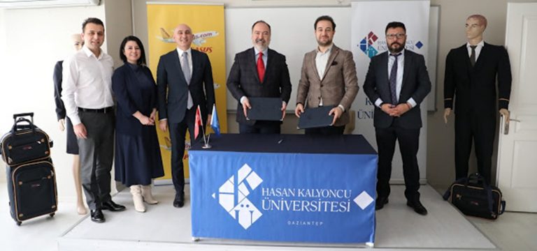 Pegasus Hava Yolları ve Hasan Kalyoncu Üniversitesi arasında “İstihdam Garantili Kabin Memurluğu Eğitimi”ne ilişkin protokol imzalandı