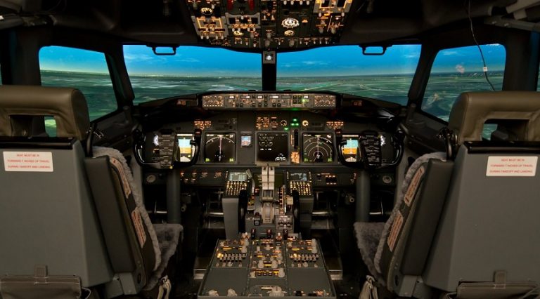 FAA, Boeing’e 737 Max pilotları için daha fazla eğitim verilmesi gerektiğini bildirdi