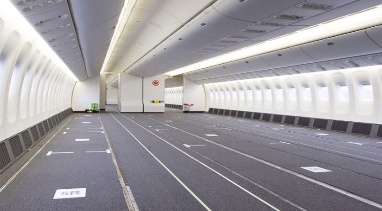 Air Canada, filosundaki üç Boeing 777-300ER’i kargo uçağına dönüştürdü