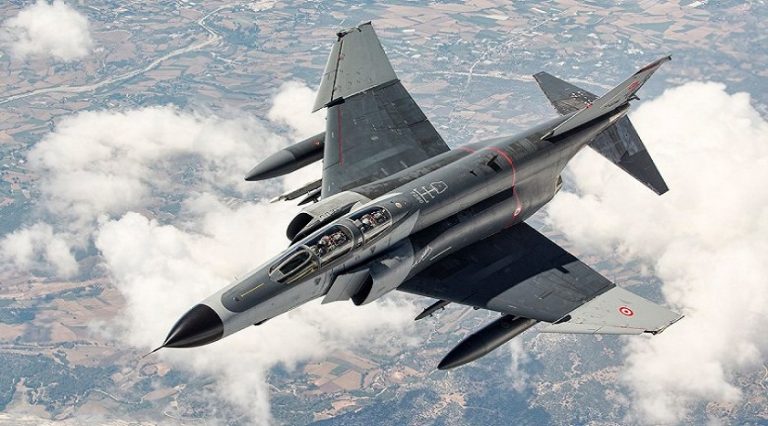 Türk Hava Kuvvetleri efsane savaş uçağı F-4E 2020 Terminatör’den neden vazgeçemiyor?