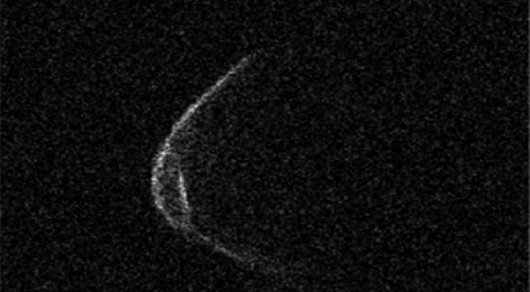 Dinozor devrini sonlandıran meteor yeryüzüne 60 derecelik açı ile çarptı