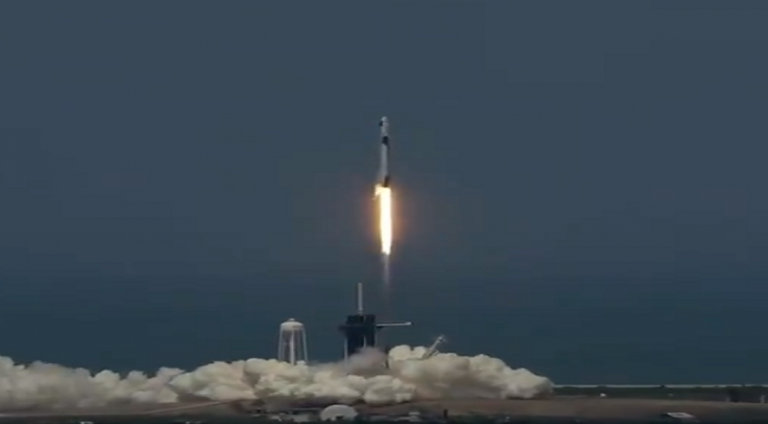 SpaceX: Nasa astronotlarını taşıyan Crew Dragon uzay aracı fırlatıldı (Güncellendi)