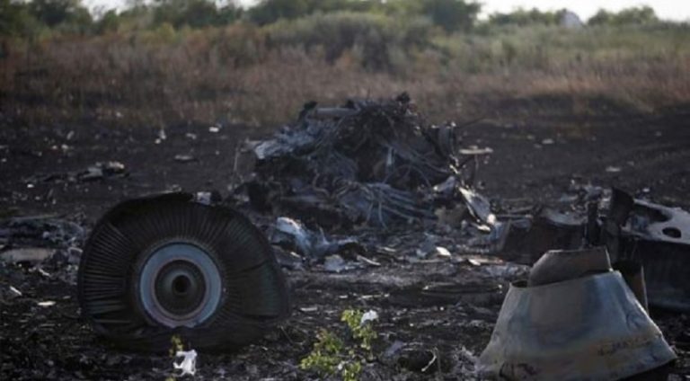 Rusya’da Yak-52 kazası, 2 pilot hayatını kaybetti