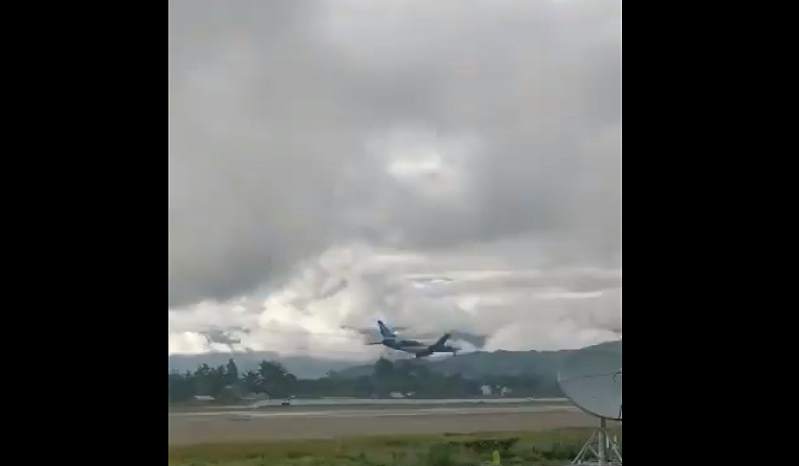 İnişte hasar alan uçak seferden çekildi