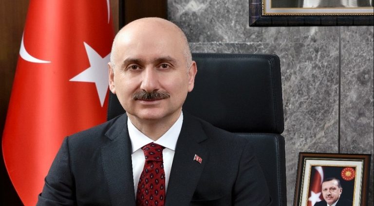Bakan Karaismailoğlu’ndan Rusya uçuşlarına ilişkin açıklama