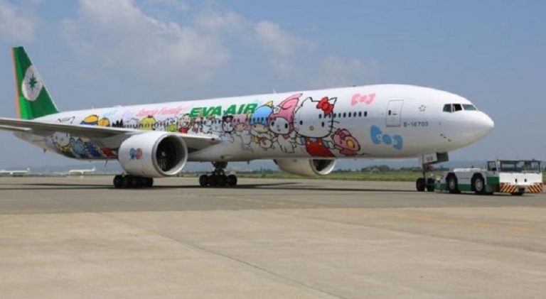 Tayvan’da uçak yolculuğunu özleyenlere hizmet: 180 dolara Hello Kitty uçağıyla ülke turu