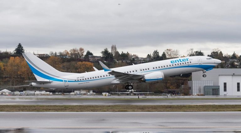 Boeing, Polonyalı havayolu şirketi ile 737 Max jet anlaşması yaparak aylardır süren durağanlığa son verdi