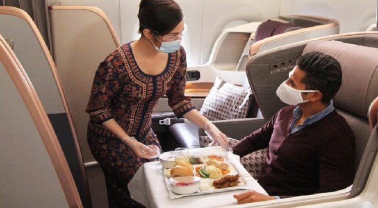 Singapur Havayolları Airbus A380’i restorana çevirdi