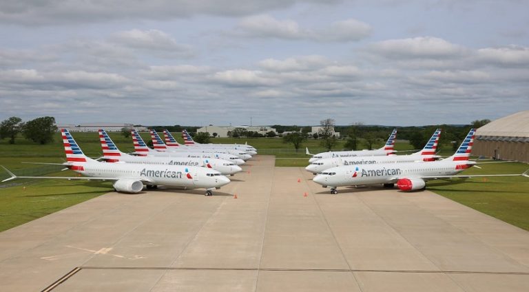 American Airlines Boeing 737 MAX pilot eğitimini erteledi