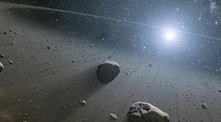 Tehlikeli bir asteroid Dünya’ya rekor mesafede yaklaştı