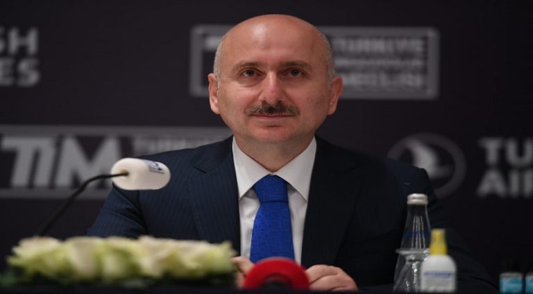Bakan Karaismailoğlu, Turkish Cargo ile Türkiye İhracatçılar Meclisi (TİM) arasında gerçekleştirilen iş birliği protokolü lansman töreninde konuştu