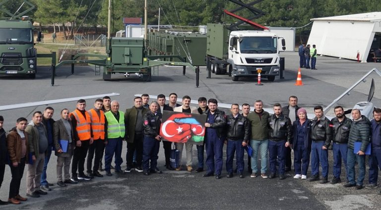 Azerbaycanlı SİHA operatörleri mezun oldu